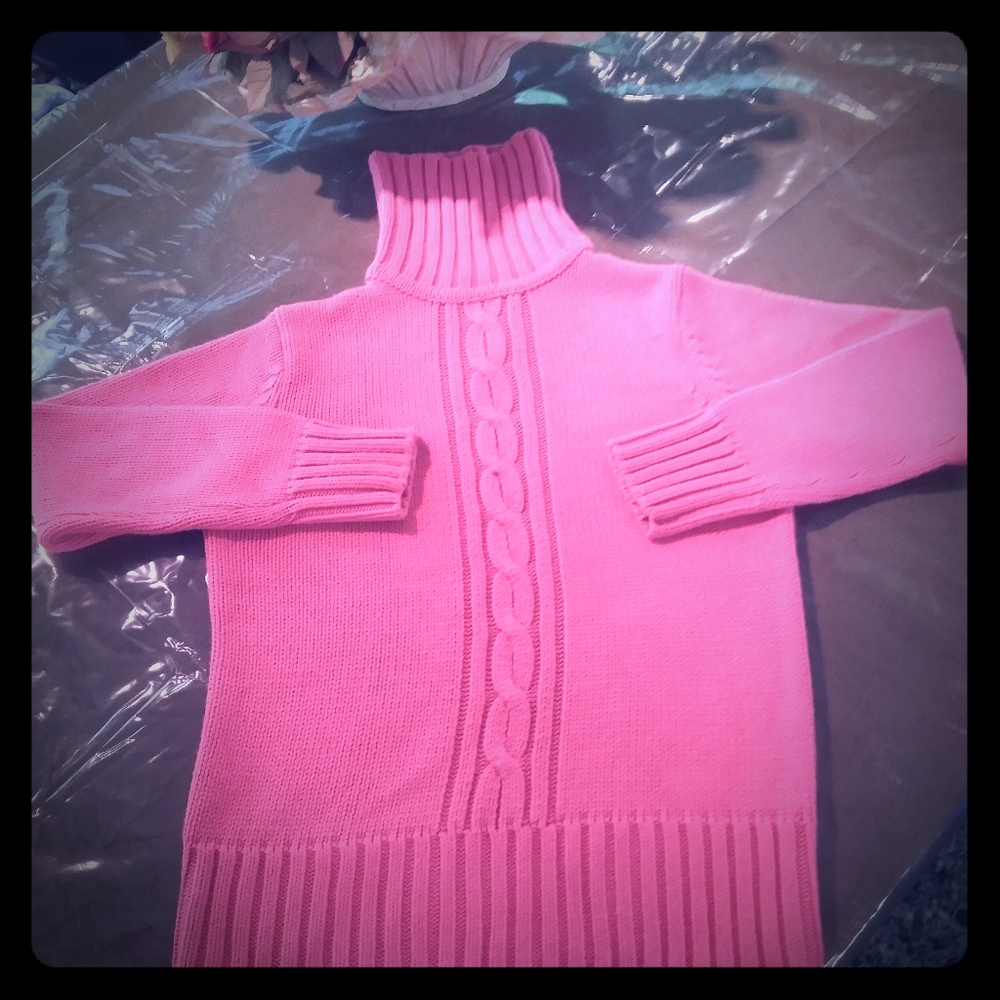 Benkentex Top collar neck.